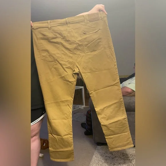 American Eagle khaki pants - Picture 2 of 2
